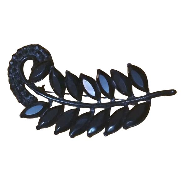 Vintage Brooch Black Flower  Navet Shaped Petals Rhinestone Shapes Large - Picture 2 of 7